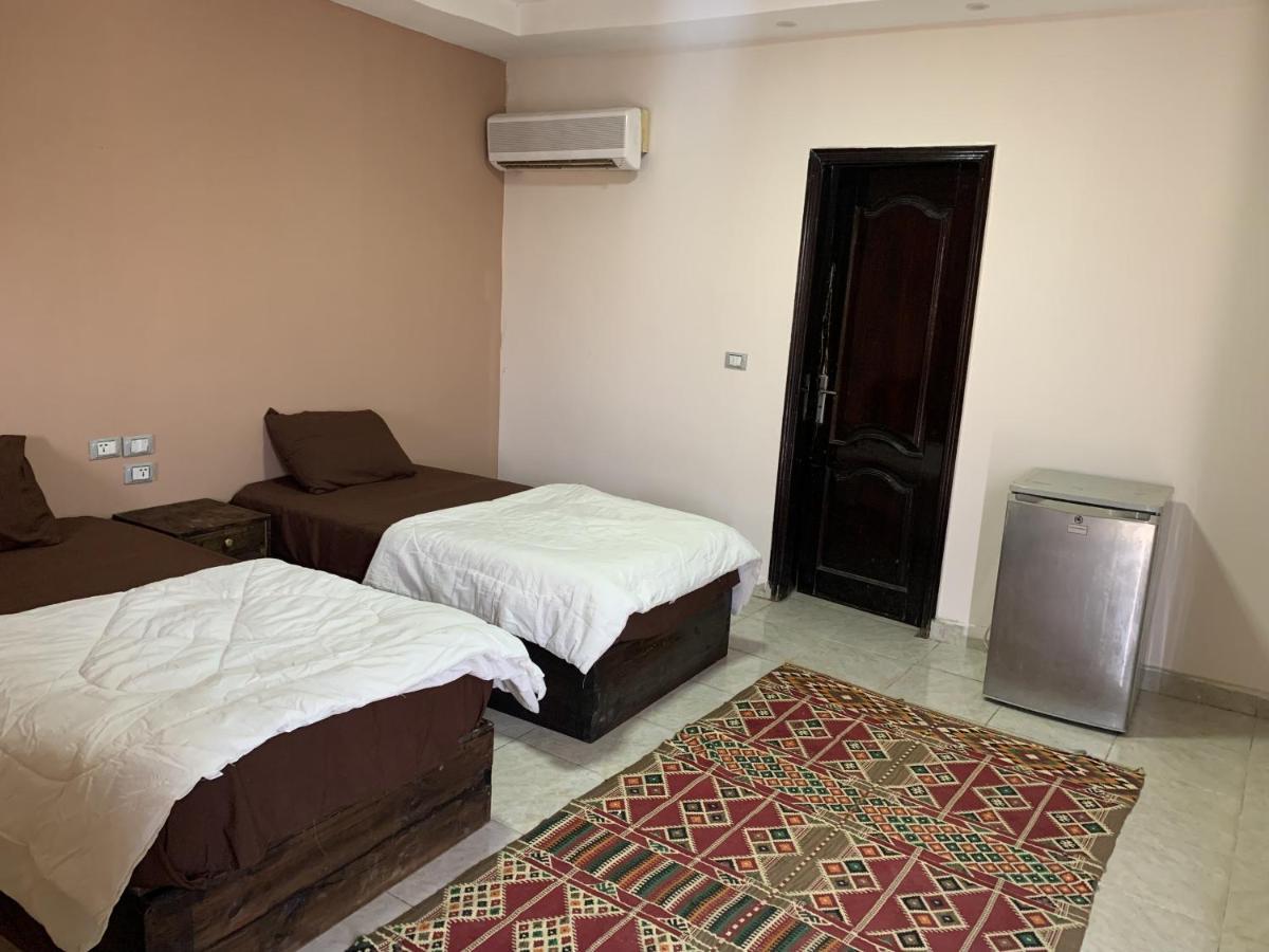 King Khufu Pyramids View Hotel Kafrat al Jabal Ngoại thất bức ảnh
