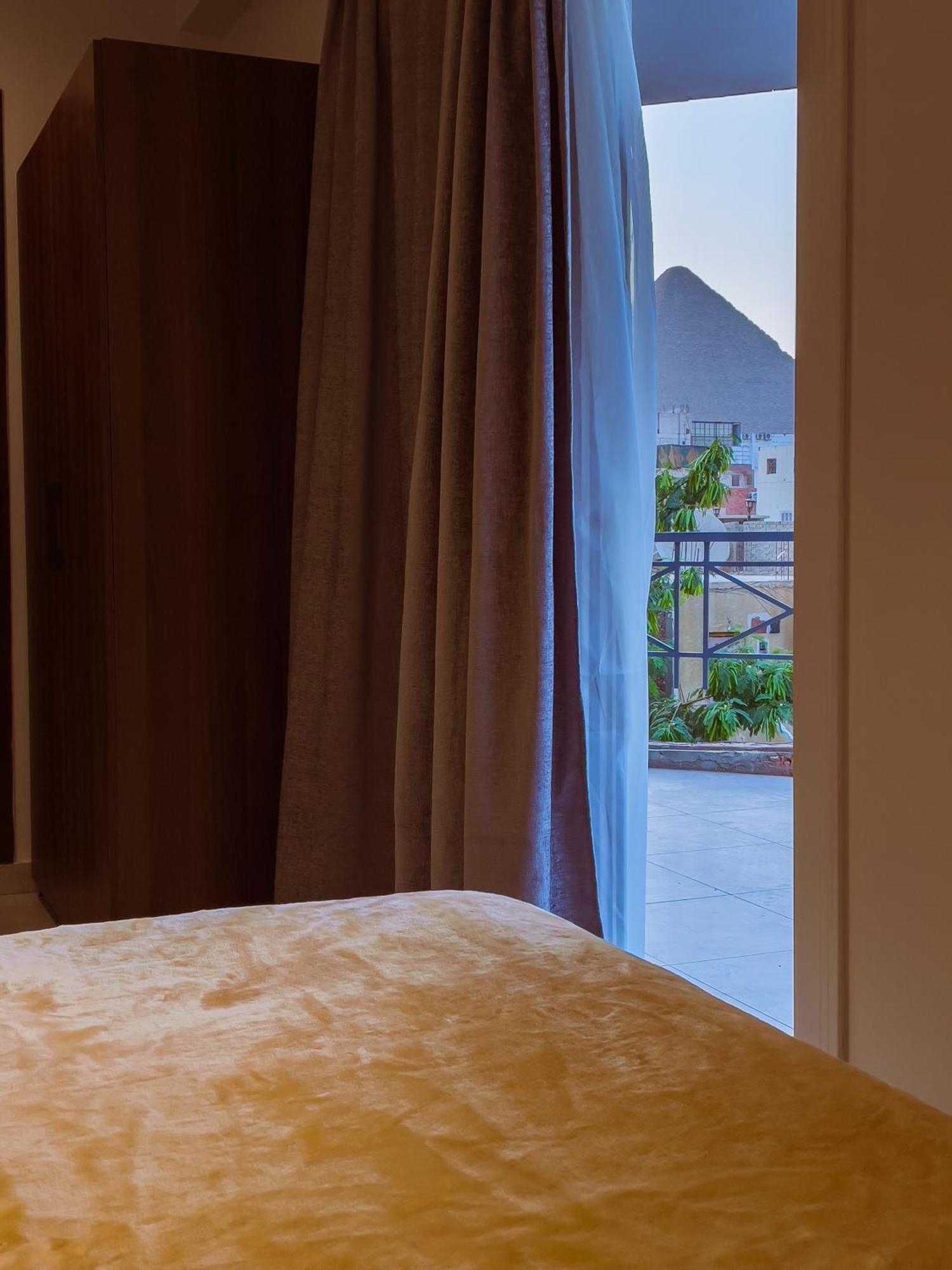King Khufu Pyramids View Hotel Kafrat al Jabal Phòng bức ảnh