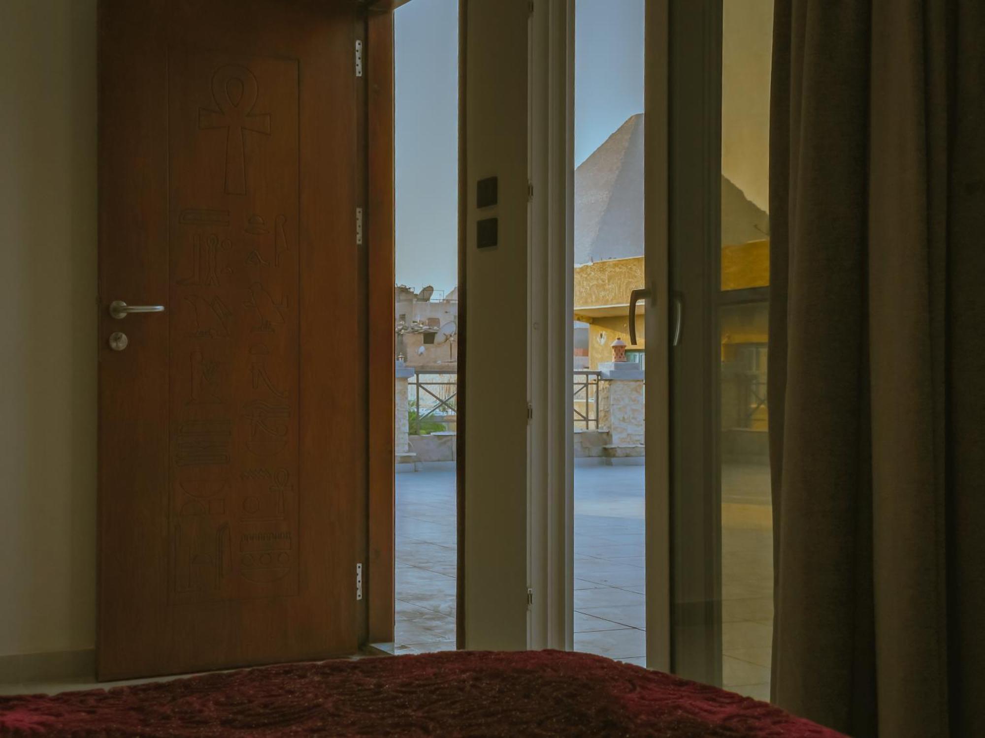 King Khufu Pyramids View Hotel Kafrat al Jabal Phòng bức ảnh